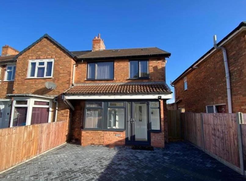Heartland House, 7 Spacious Bedrooms Sleeps 4 Plus, Near Nec, Jlr,Bhx 伯明翰 外观 照片